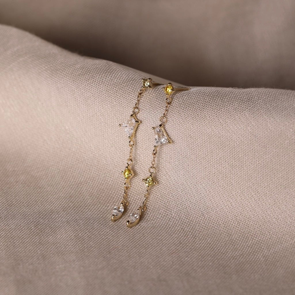 〈オーダーピアス〉お客様のお手持ちの天然石ルースにてオーダーメイドピアス